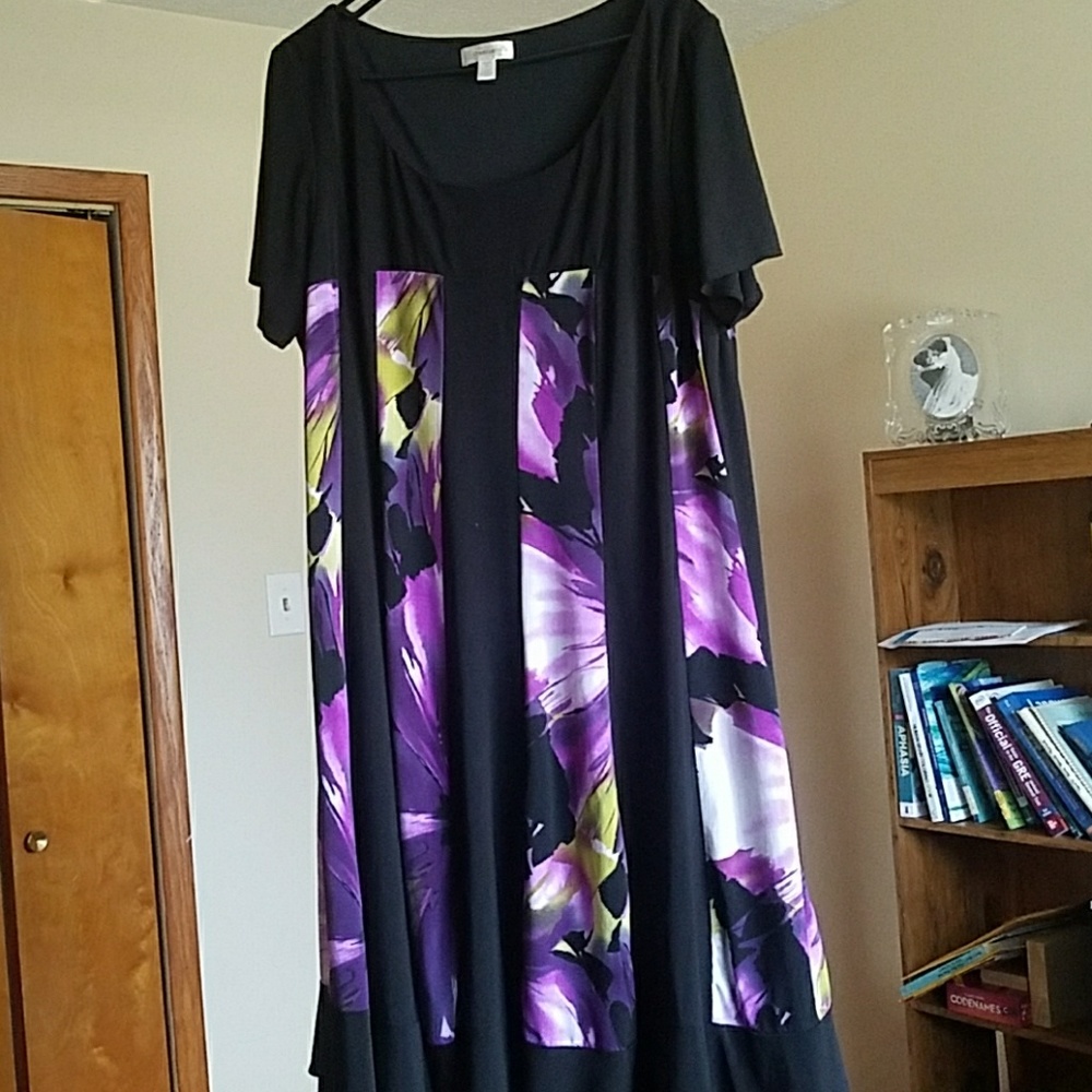 Dress Barn Black and floral print dress